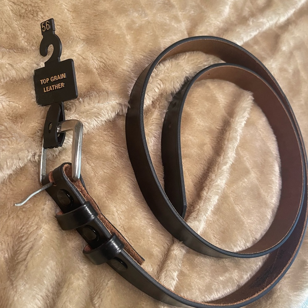 NWOT Big Man’s Leather BELT, sz 56